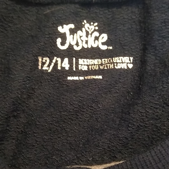 Sweatshirt - Picture 2 of 4